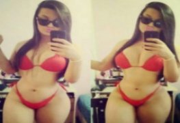Morena cavala foi tirar selfie no espelho e acabou caindo na net