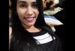 Morena Rabuda Tocando Uma Siririca Deliciosa Depois Do Banho