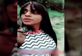 Motoqueiro safado querendo foder a puta no meio da rua