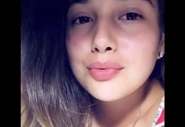 Muito linda essa safadinha aprontando na web