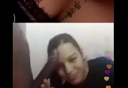 Na live mamandoa rola do namorado pra amiga assistir