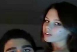 Ninfeta safadinha metendo com gordinho