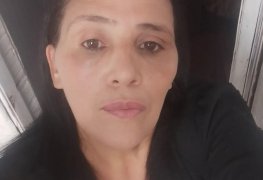 Ninfeta tarada por sexo com tudo