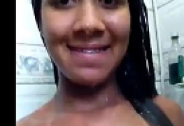 No banho da novinha