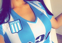Novinha Argentina com Peitões Grandes