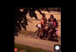 Novinha da bunda grande dando