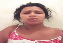 Novinha do zap zap teve o celular roubado seu vídeo gozando na mão