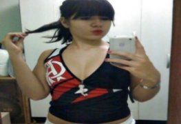 Novinha flamenguista ficou pelada provocou o namorado e caiu na net