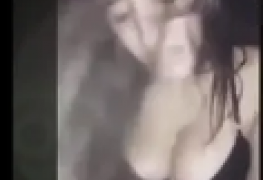 Novinha geme gostoso no video