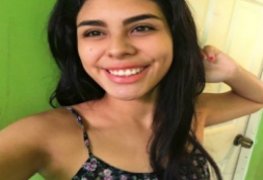 Novinha gostosa caiu na net levando pica do namorado