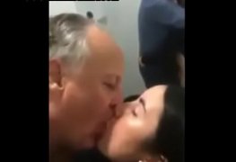 Novinha muito safada fudendo gostoso com seu professor