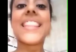 Novinha prometeu e gravou video nua