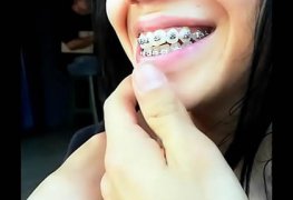 Novinha puta caiu em vídeo amador