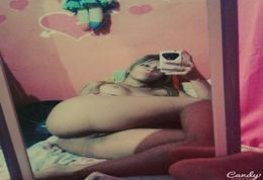 Novinha safadete caiu no Telegram com nudes essa putinha!