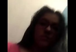 novinha toca siririca