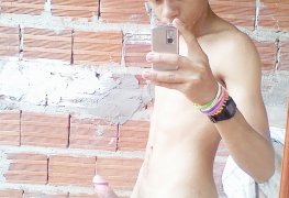 Novinho branquinho da favelanovinho