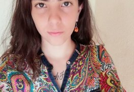 Nudes da latina magrinha Luna