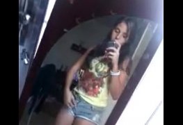 Nudi da novinha pelo whatss