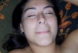 Passando a rola na namorada safadinha