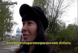 Porno Familiar com Gostosa dando buceta no terreno baldio com primo