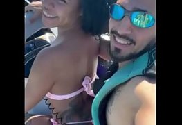 POV: Novinha Safada, deixou marido na areia e fudeu com o instrutor no Jetski...