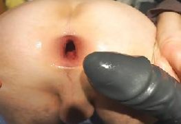 Rasgando o cuzão do novinho