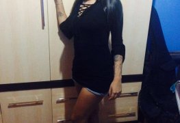 só gozada na cara da moreninha