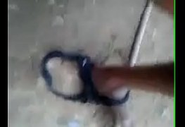 Safada novinha da roça se tocando