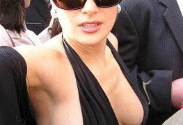 Salma-Hayek em fotos muito sexy.
