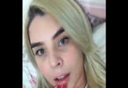 Sei que você adora meu corpo estou batendo em tua homenagem