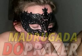 Teaser desleixado e viscoso
