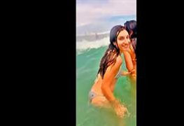 Vídeo da magrinha deliciosa fazendo sexo gostoso