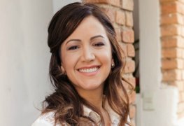 Vanessa prieto pelada em cena de sexo na série zé do caixão